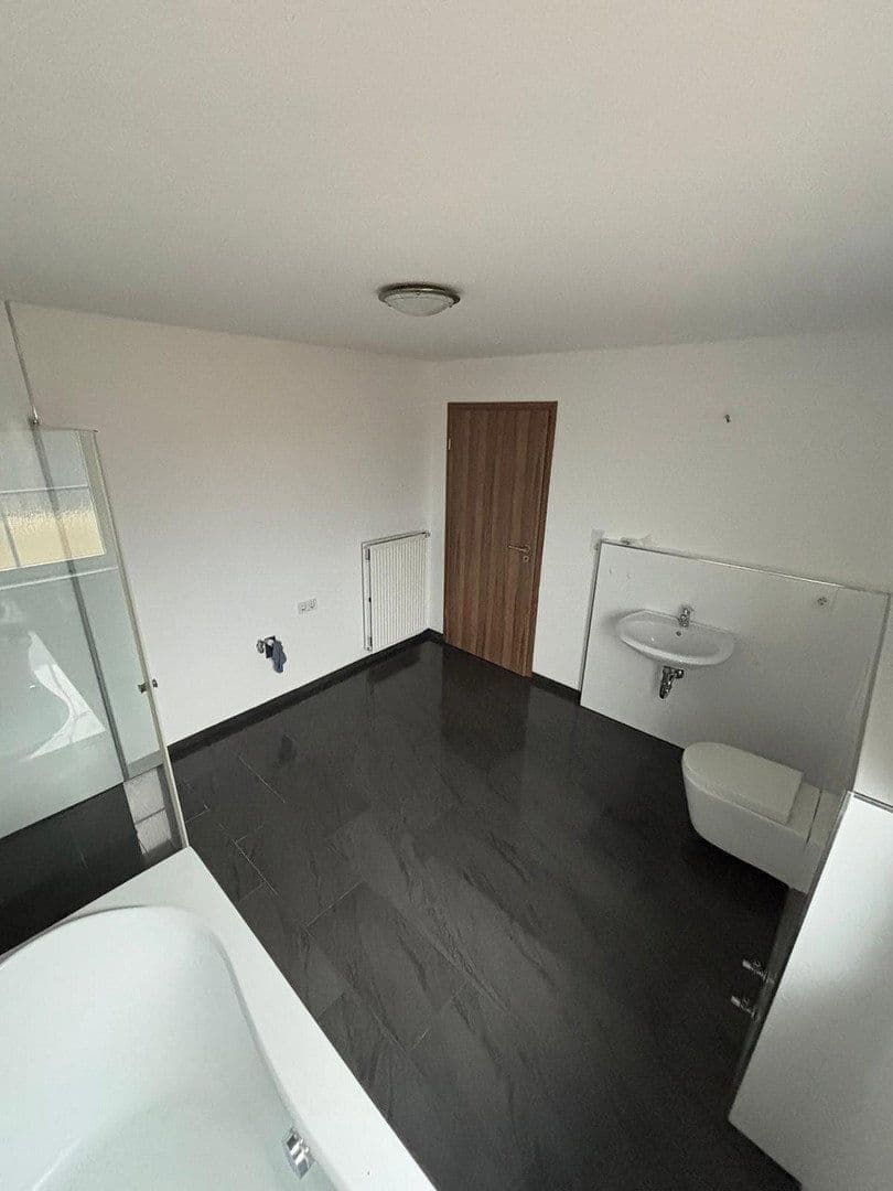 Prodej domu 234 m², pozemek 699 m², Simbach, Bavorsko Prodej domu 234 m², pozemek 699 m², Simbach, Bavorsko