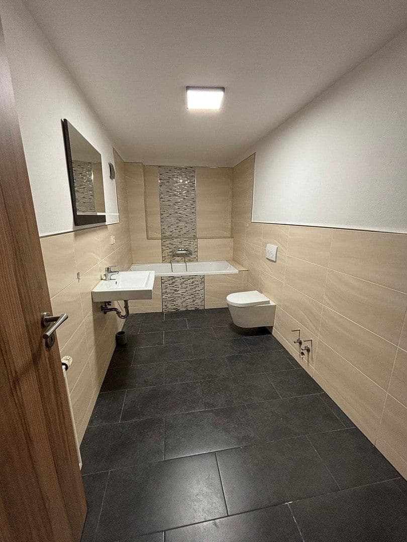 Prodej domu 234 m², pozemek 699 m², Simbach, Bavorsko Prodej domu 234 m², pozemek 699 m², Simbach, Bavorsko