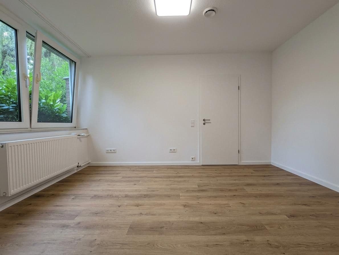 Pronájem bytu 3+1 70 m², Hafelsstraße 69B, Krefeld, Severní Porýní-Vestfálsko Pronájem bytu 3+1 70 m², Hafelsstraße 69B, Krefeld, Severní Porýní-Vestfálsko