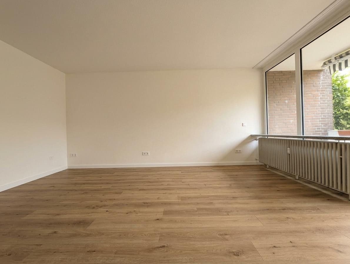 Pronájem bytu 3+1 70 m², Hafelsstraße 69B, Krefeld, Severní Porýní-Vestfálsko Pronájem bytu 3+1 70 m², Hafelsstraße 69B, Krefeld, Severní Porýní-Vestfálsko