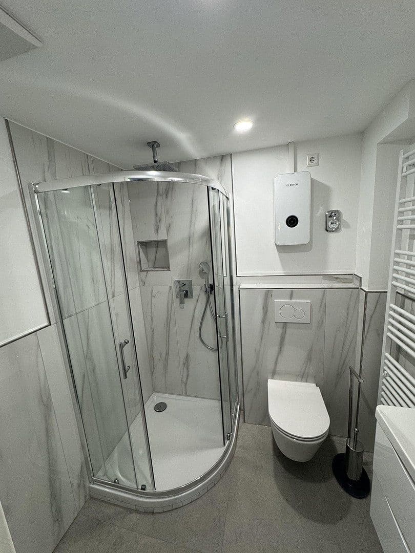 Pronájem bytu 3+1 63 m², Leonberg, Bádensko-Württembersko Pronájem bytu 3+1 63 m², Leonberg, Bádensko-Württembersko