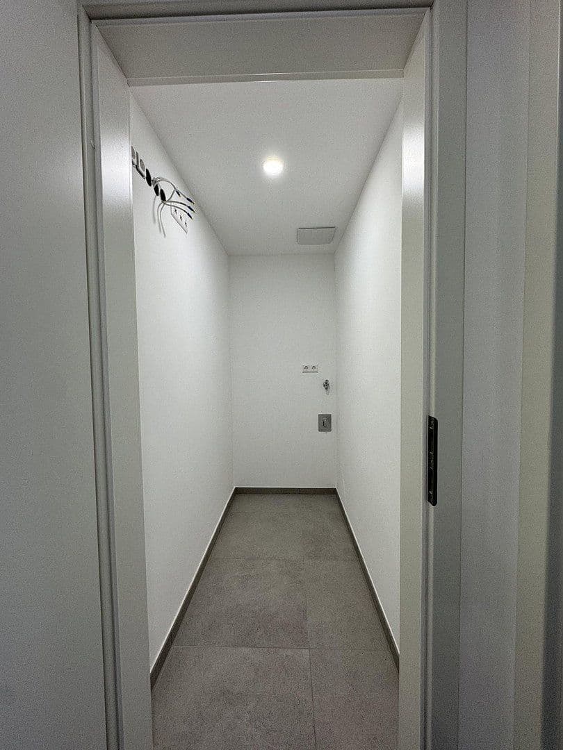 Pronájem bytu 3+1 63 m², Leonberg, Bádensko-Württembersko Pronájem bytu 3+1 63 m², Leonberg, Bádensko-Württembersko