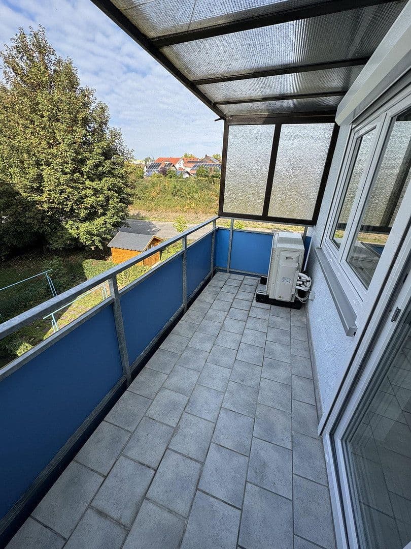 Pronájem bytu 3+1 63 m², Leonberg, Bádensko-Württembersko Pronájem bytu 3+1 63 m², Leonberg, Bádensko-Württembersko