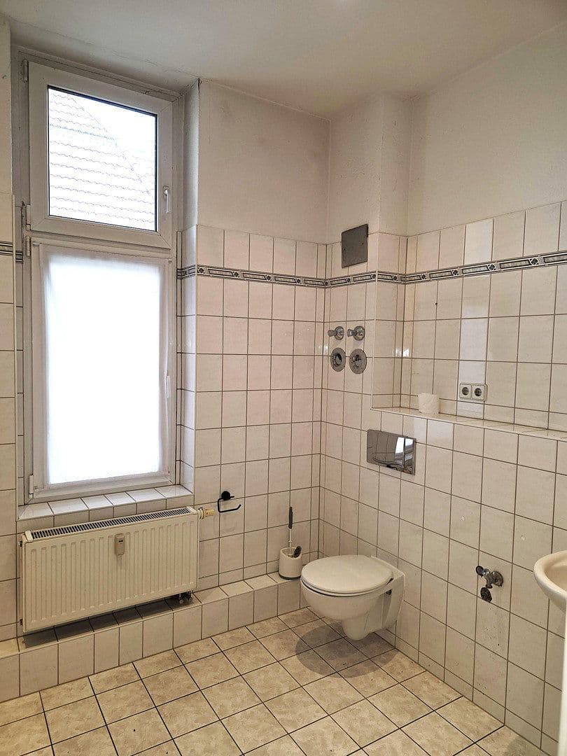 Pronájem bytu 4+1 130 m², Treskowallee 97, Berlin, Berlín Pronájem bytu 4+1 130 m², Treskowallee 97, Berlin, Berlín
