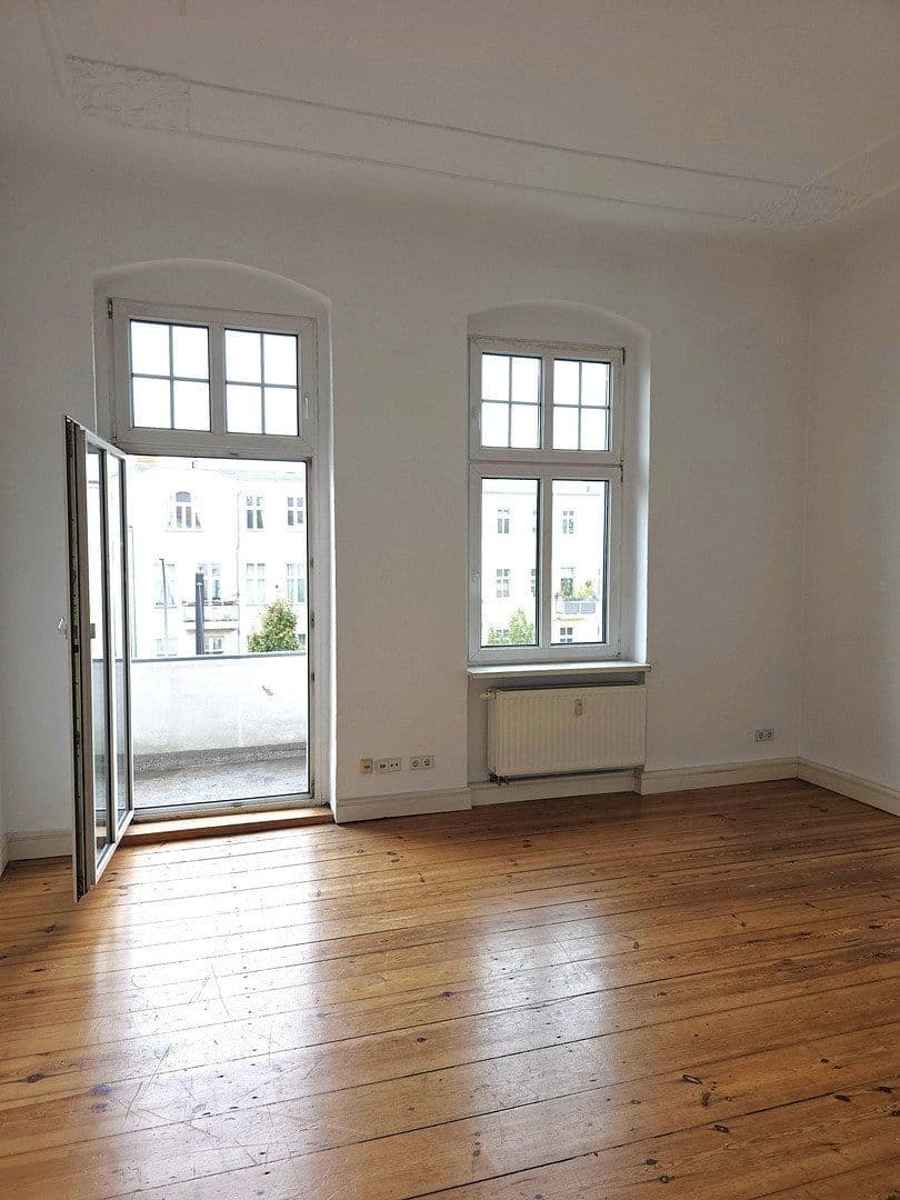 Pronájem bytu 4+1 130 m², Treskowallee 97, Berlin, Berlín Pronájem bytu 4+1 130 m², Treskowallee 97, Berlin, Berlín