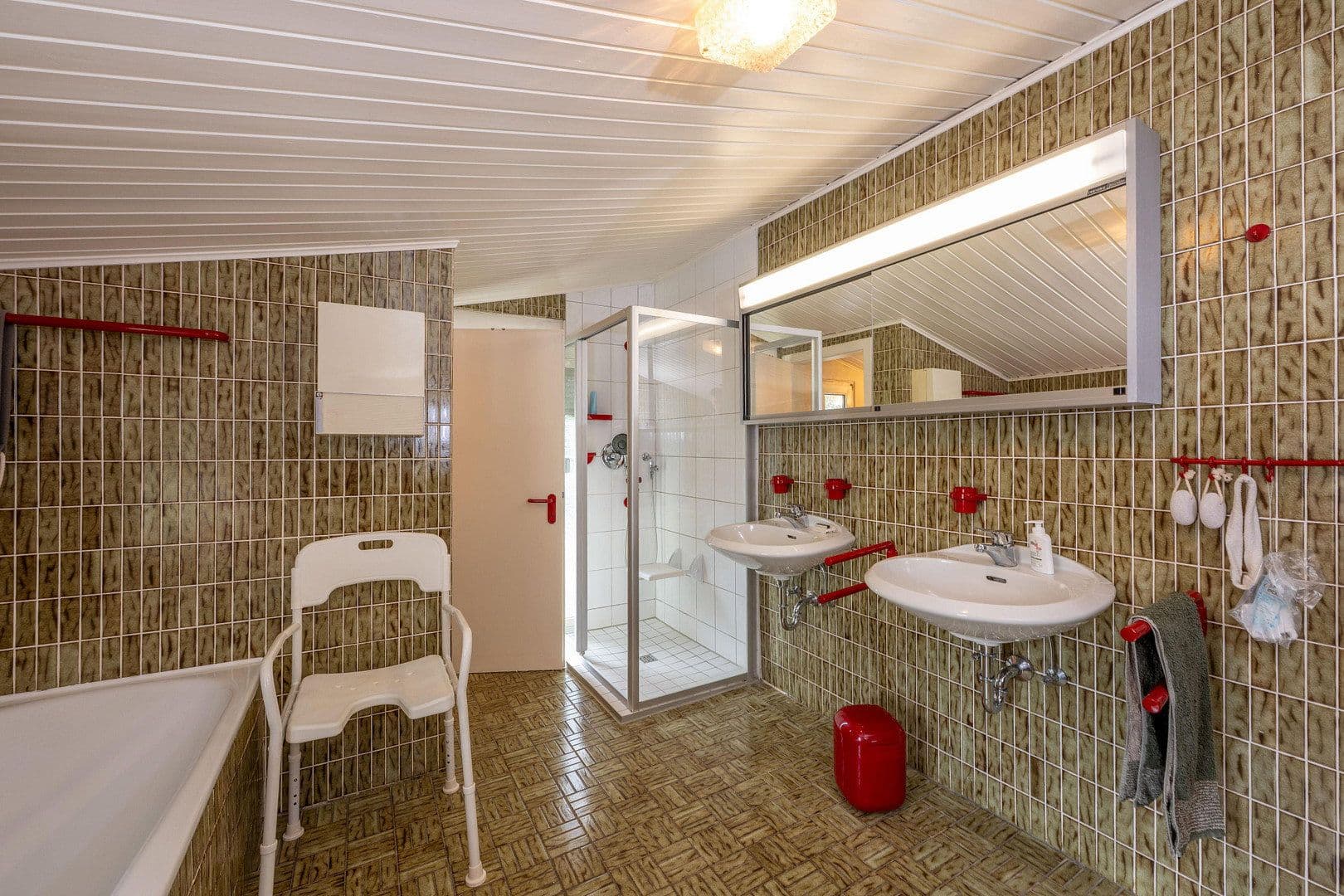 Prodej domu 145 m², pozemek 756 m², Antoniusstraße 9, Baesweiler, Severní Porýní-Vestfálsko Prodej domu 145 m², pozemek 756 m², Antoniusstraße 9, Baesweiler, Severní Porýní-Vestfálsko