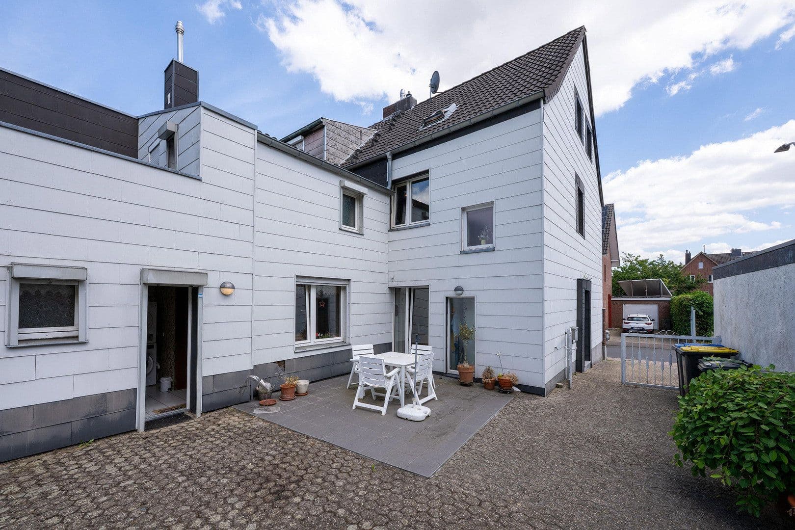 Prodej domu 145 m², pozemek 756 m², Antoniusstraße 9, Baesweiler, Severní Porýní-Vestfálsko Prodej domu 145 m², pozemek 756 m², Antoniusstraße 9, Baesweiler, Severní Porýní-Vestfálsko