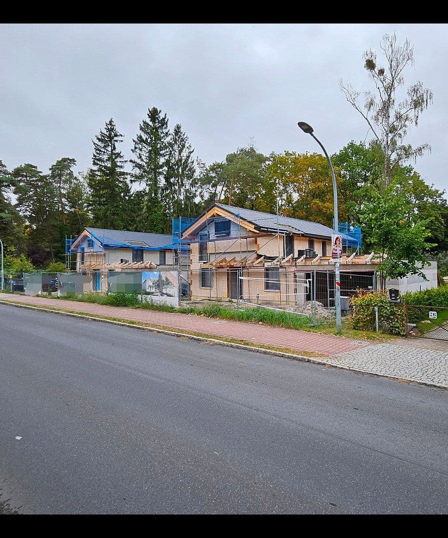 Prodej domu 164 m², pozemek 862 m², Strasse der Jugend 28, Schönwalde-Glien, Braniborsko Prodej domu 164 m², pozemek 862 m², Strasse der Jugend 28, Schönwalde-Glien, Braniborsko