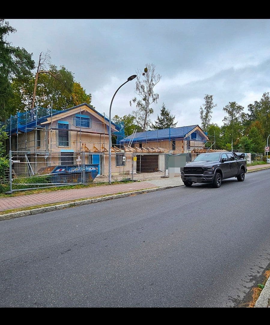 Prodej domu 164 m², pozemek 862 m², Strasse der Jugend 28, Schönwalde-Glien, Braniborsko Prodej domu 164 m², pozemek 862 m², Strasse der Jugend 28, Schönwalde-Glien, Braniborsko