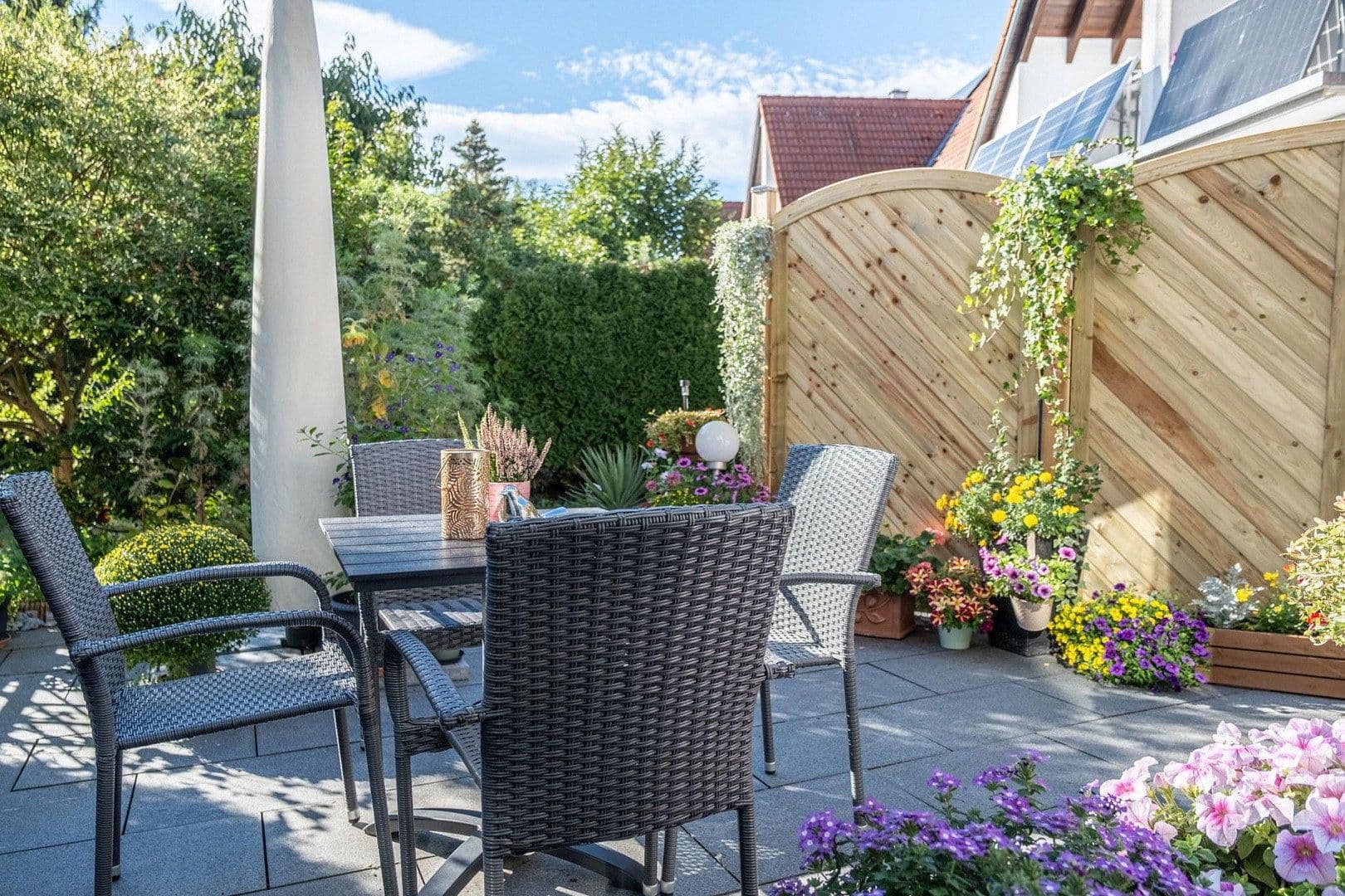 Prodej bytu 3+kk 93 m², Weil im Schönbuch, Bádensko-Württembersko Prodej bytu 3+kk 93 m², Weil im Schönbuch, Bádensko-Württembersko