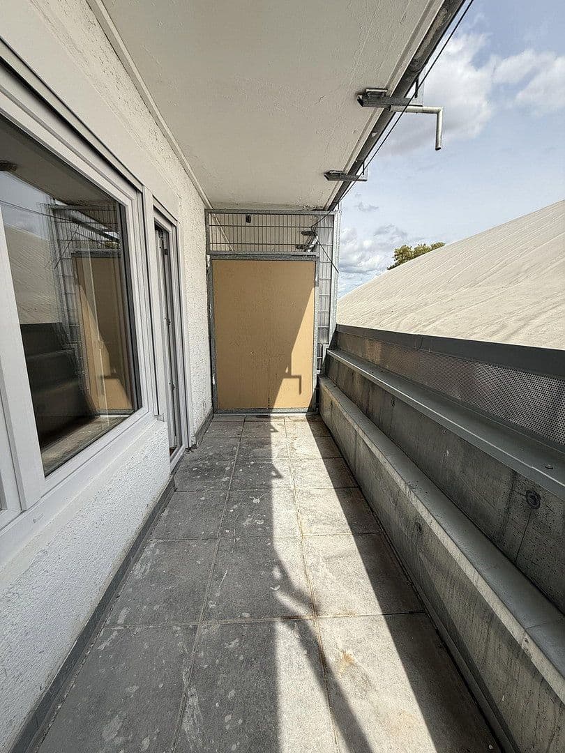 Prodej bytu 1+1 34 m², Holzstraße 11, Wiesbaden, Hessen Prodej bytu 1+1 34 m², Holzstraße 11, Wiesbaden, Hessen