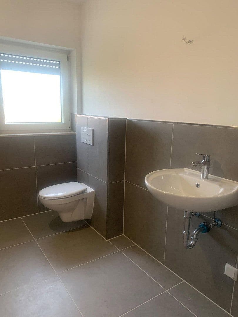 Pronájem bytu 4+1 79 m², Bruchköbel, Hessen Pronájem bytu 4+1 79 m², Bruchköbel, Hessen