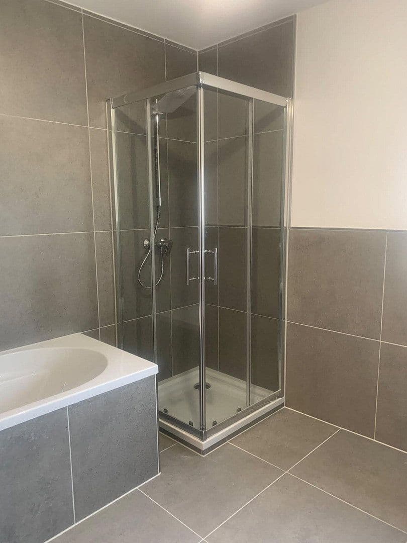 Pronájem bytu 4+1 79 m², Bruchköbel, Hessen Pronájem bytu 4+1 79 m², Bruchköbel, Hessen
