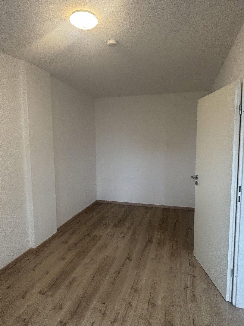 Pronájem bytu 2+1 43 m², Wittekindstraße 13, Osnabrück, Dolní Sasko Pronájem bytu 2+1 43 m², Wittekindstraße 13, Osnabrück, Dolní Sasko