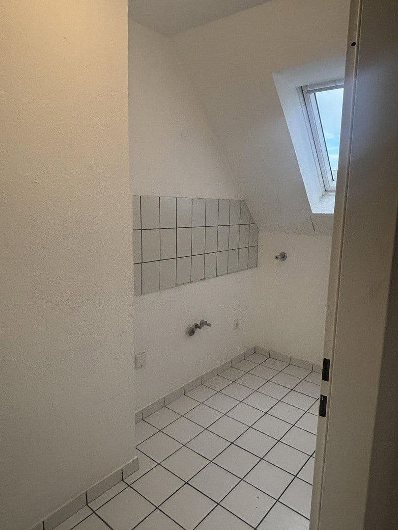 Pronájem bytu 2+1 43 m², Wittekindstraße 13, Osnabrück, Dolní Sasko Pronájem bytu 2+1 43 m², Wittekindstraße 13, Osnabrück, Dolní Sasko