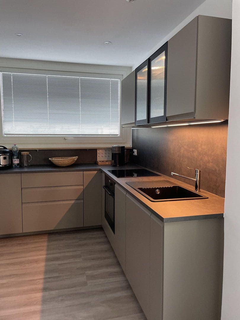 Pronájem bytu 3+kk 132 m², Hansjakobstraße 125a, München, Bavorsko Pronájem bytu 3+kk 132 m², Hansjakobstraße 125a, München, Bavorsko