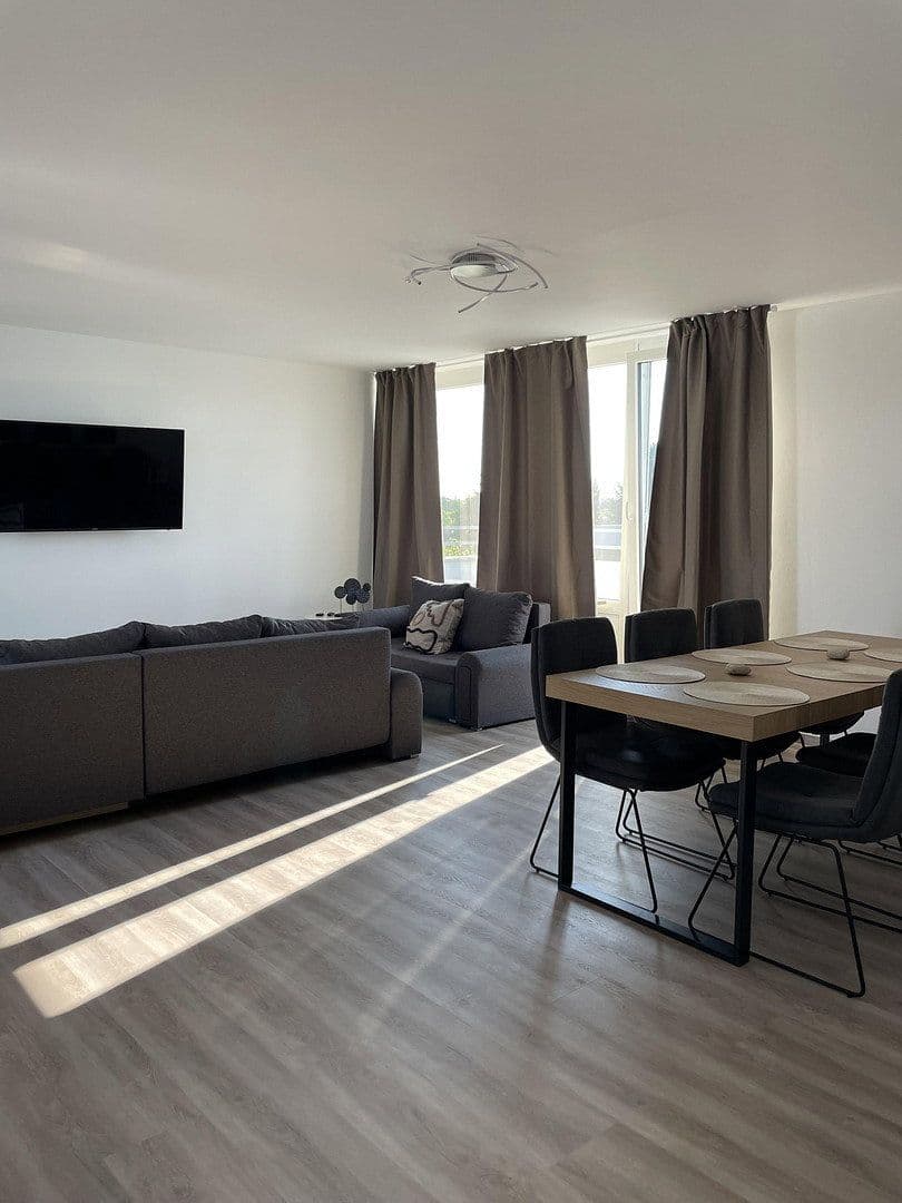 Pronájem bytu 3+kk 132 m², Hansjakobstraße 125a, München, Bavorsko Pronájem bytu 3+kk 132 m², Hansjakobstraße 125a, München, Bavorsko
