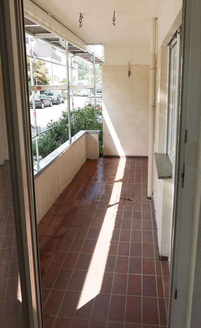 Pronájem bytu 4+kk 93 m², Stuttgart, Bádensko-Württembersko Pronájem bytu 4+kk 93 m², Stuttgart, Bádensko-Württembersko