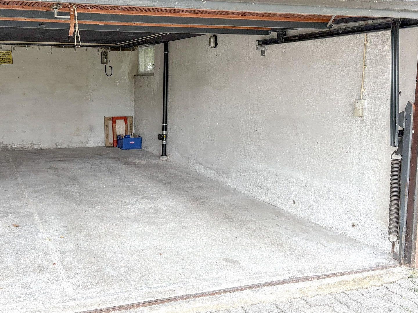 Pronájem bytu 4+kk 93 m², Stuttgart, Bádensko-Württembersko Pronájem bytu 4+kk 93 m², Stuttgart, Bádensko-Württembersko