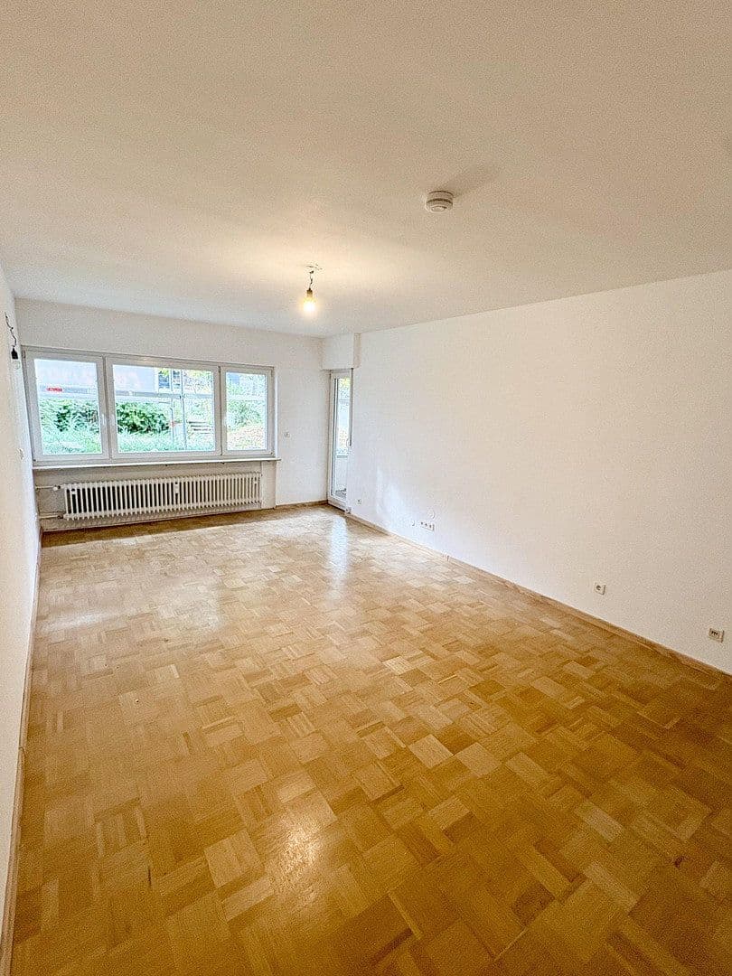 Pronájem bytu 4+kk 93 m², Stuttgart, Bádensko-Württembersko Pronájem bytu 4+kk 93 m², Stuttgart, Bádensko-Württembersko