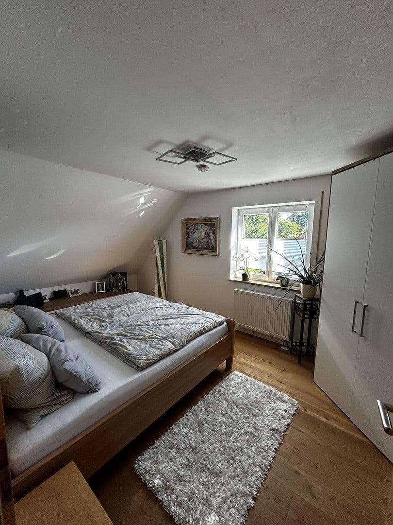 Prodej domu 147 m², pozemek 328 m², Reichertshausen, Bavorsko Prodej domu 147 m², pozemek 328 m², Reichertshausen, Bavorsko