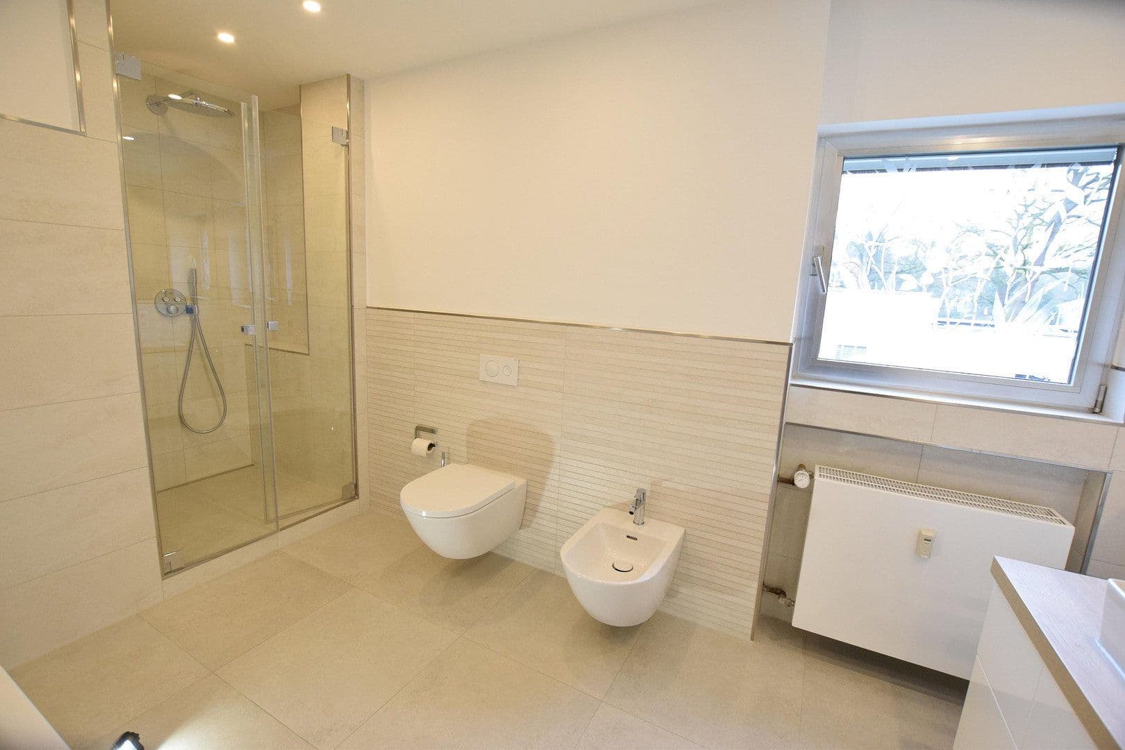 Pronájem bytu 2+kk 135 m², Bergisch Gladbach, Severní Porýní-Vestfálsko Pronájem bytu 2+kk 135 m², Bergisch Gladbach, Severní Porýní-Vestfálsko