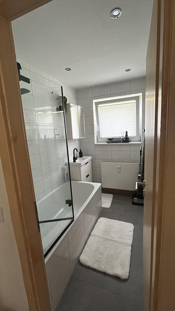 Prodej bytu 4+1 94 m², Richard-Wagner-Weg 6, Oberkochen, Bádensko-Württembersko Prodej bytu 4+1 94 m², Richard-Wagner-Weg 6, Oberkochen, Bádensko-Württembersko