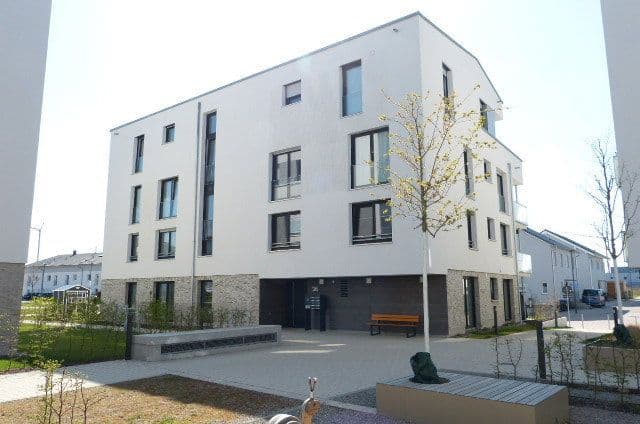 Pronájem bytu 3+1 82 m², Franz-Liszt-Allee 36, Bad Krozingen, Bádensko-Württembersko Pronájem bytu 3+1 82 m², Franz-Liszt-Allee 36, Bad Krozingen, Bádensko-Württembersko