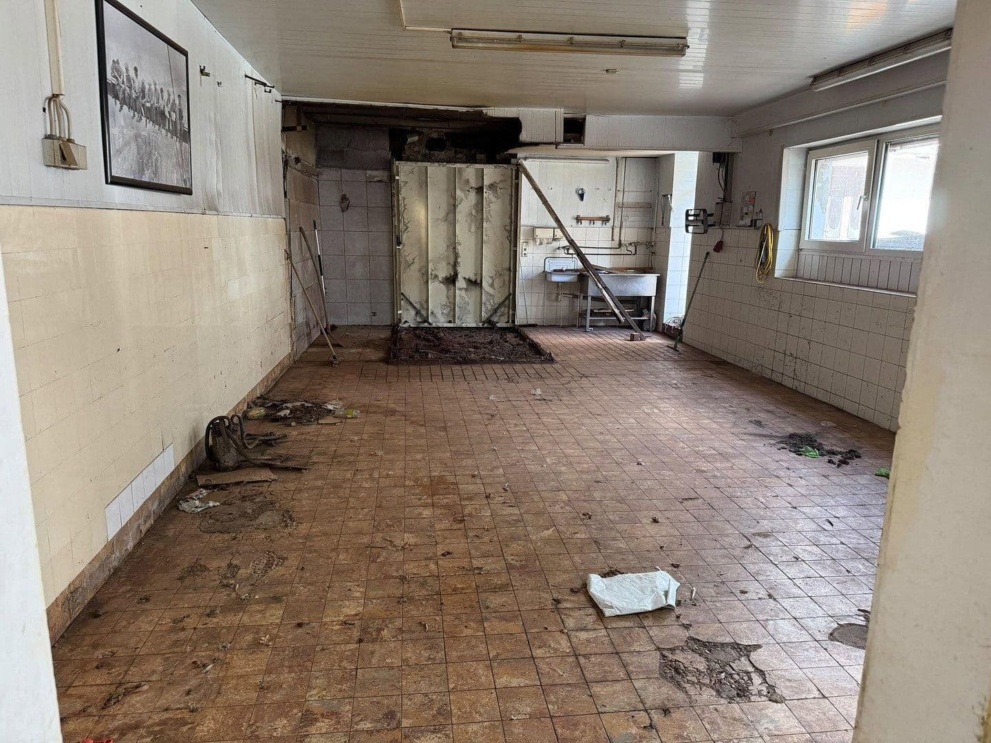 Prodej domu 368 m², pozemek 686 m², Meckenheim, Severní Porýní-Vestfálsko Prodej domu 368 m², pozemek 686 m², Meckenheim, Severní Porýní-Vestfálsko