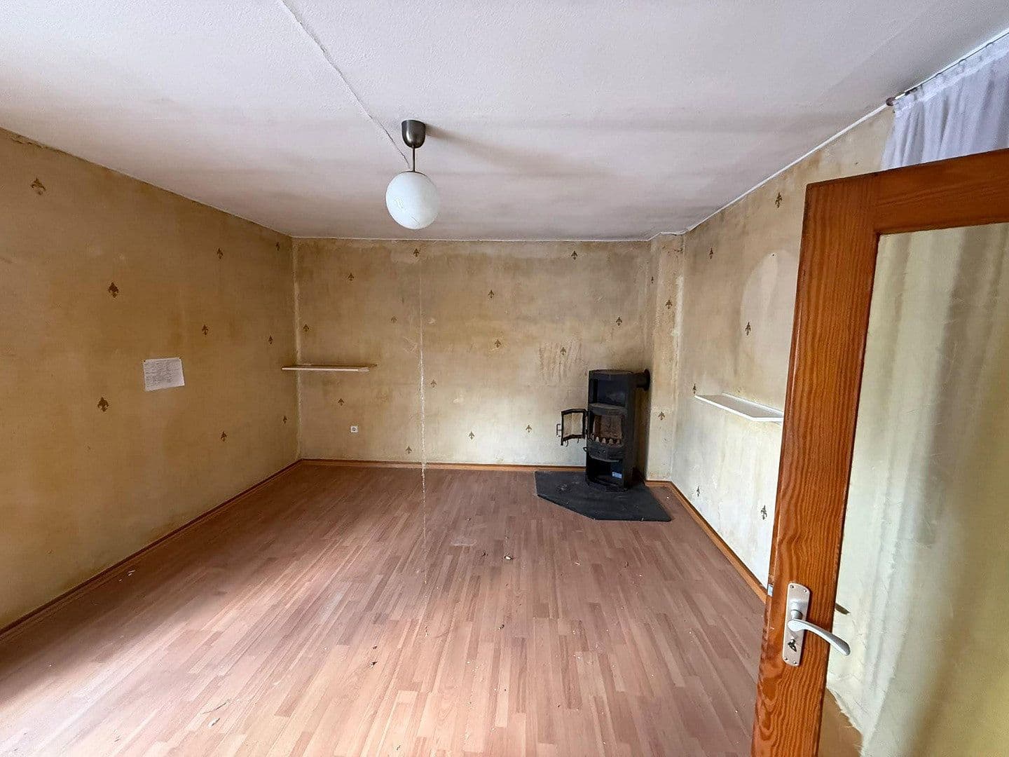 Prodej domu 368 m², pozemek 686 m², Meckenheim, Severní Porýní-Vestfálsko Prodej domu 368 m², pozemek 686 m², Meckenheim, Severní Porýní-Vestfálsko