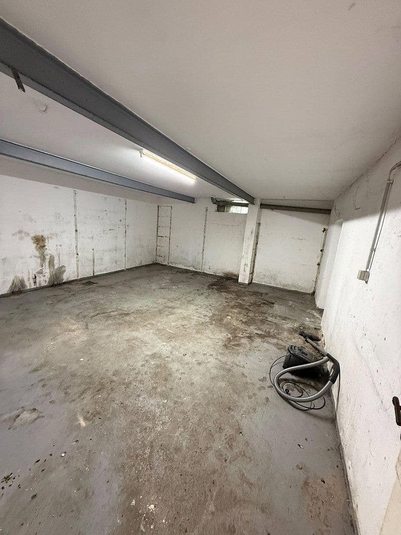 Prodej domu 368 m², pozemek 686 m², Meckenheim, Severní Porýní-Vestfálsko Prodej domu 368 m², pozemek 686 m², Meckenheim, Severní Porýní-Vestfálsko