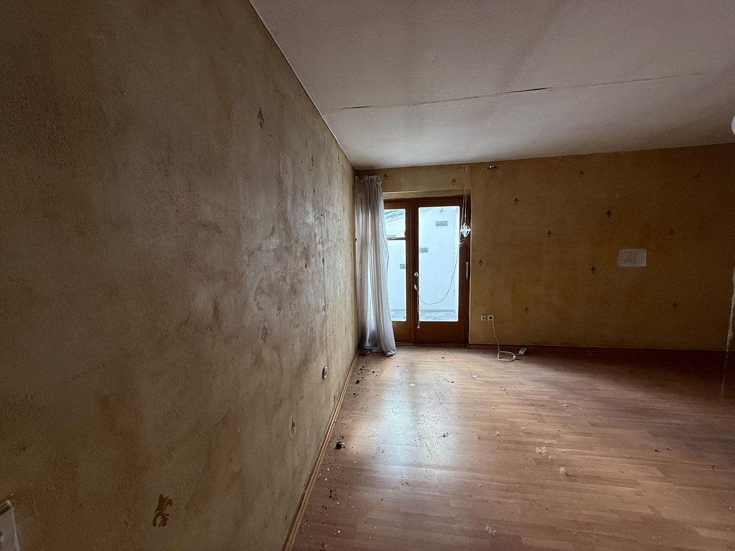 Prodej domu 368 m², pozemek 686 m², Meckenheim, Severní Porýní-Vestfálsko Prodej domu 368 m², pozemek 686 m², Meckenheim, Severní Porýní-Vestfálsko
