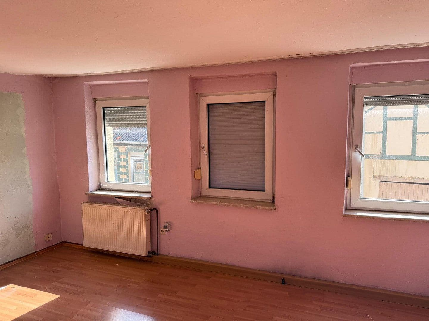 Prodej domu 368 m², pozemek 686 m², Meckenheim, Severní Porýní-Vestfálsko Prodej domu 368 m², pozemek 686 m², Meckenheim, Severní Porýní-Vestfálsko