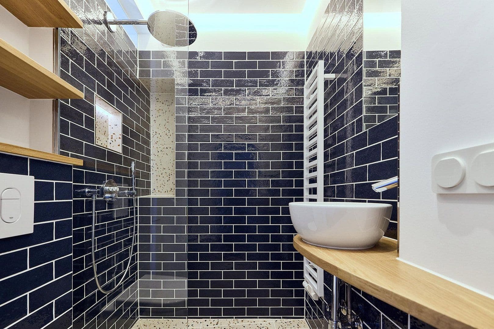 Prodej bytu 2+1 46 m², Waldenserstrasse 6, Berlin, Berlín Prodej bytu 2+1 46 m², Waldenserstrasse 6, Berlin, Berlín