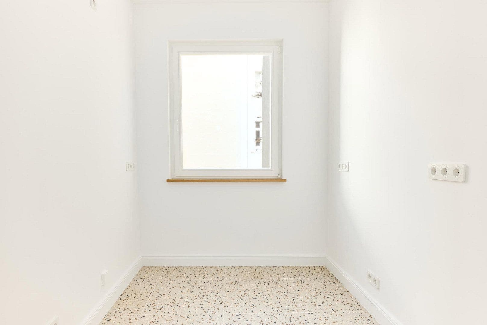 Prodej bytu 2+1 46 m², Waldenserstrasse 6, Berlin, Berlín Prodej bytu 2+1 46 m², Waldenserstrasse 6, Berlin, Berlín