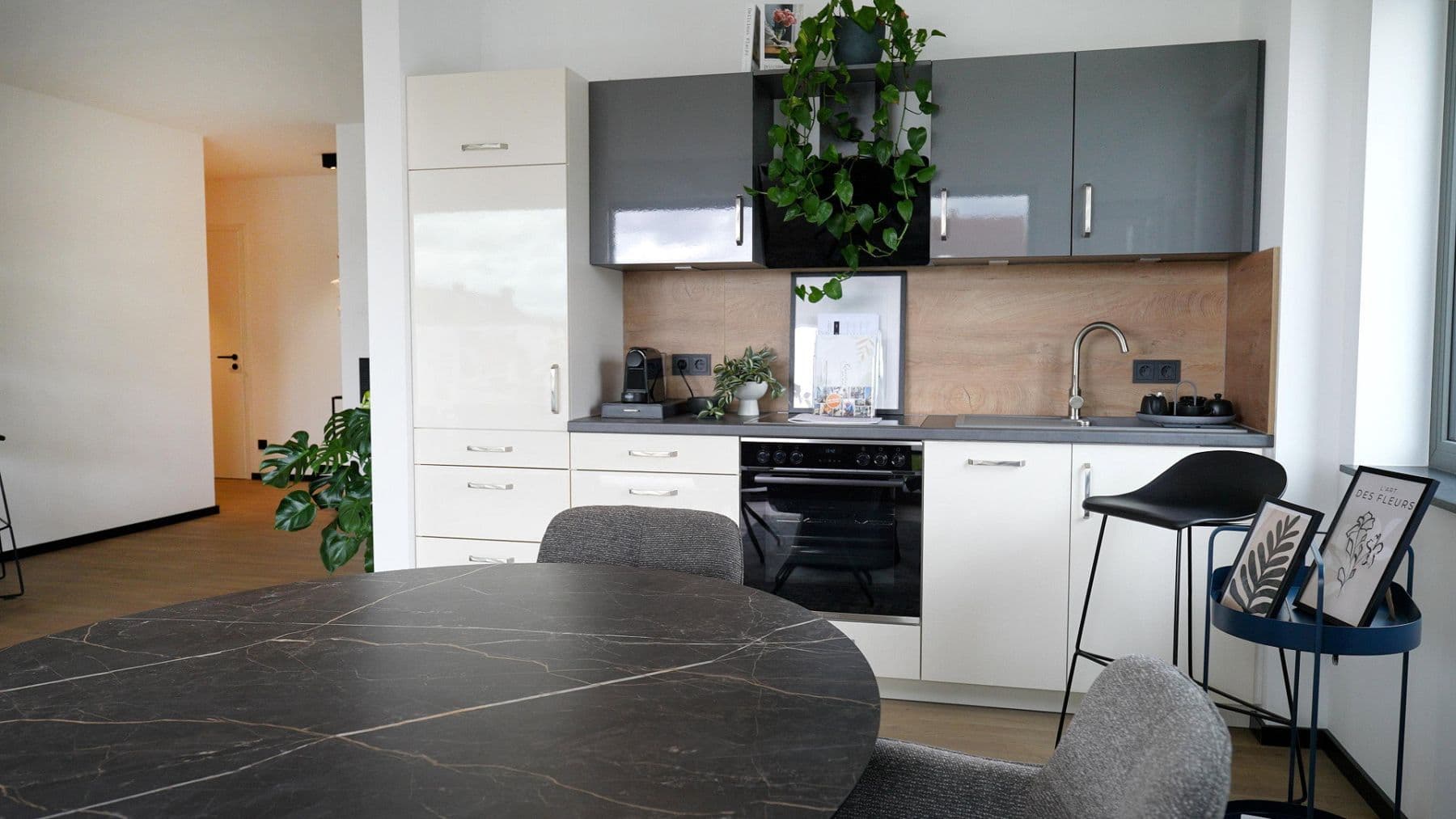 Pronájem bytu 4+1 116 m², Am Kindergarten 7, Bad Camberg, Hessen Pronájem bytu 4+1 116 m², Am Kindergarten 7, Bad Camberg, Hessen