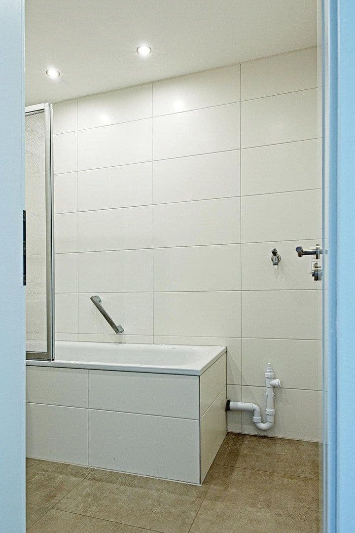 Pronájem bytu 4+1 90 m², Friedenheimer Straße 70, München, Bavorsko Pronájem bytu 4+1 90 m², Friedenheimer Straße 70, München, Bavorsko