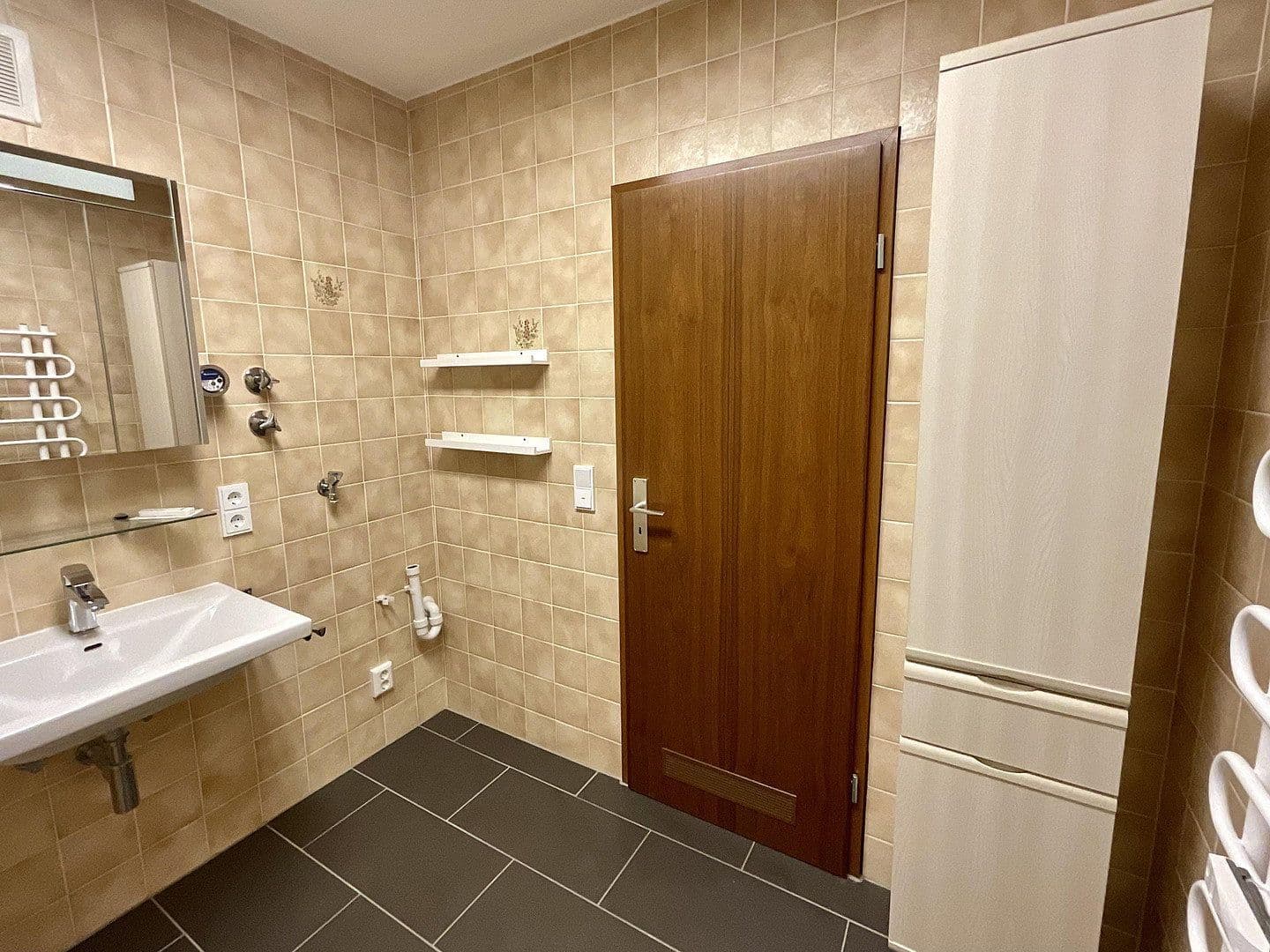 Pronájem bytu 3+1 92 m², Stadtbergen, Bavorsko Pronájem bytu 3+1 92 m², Stadtbergen, Bavorsko