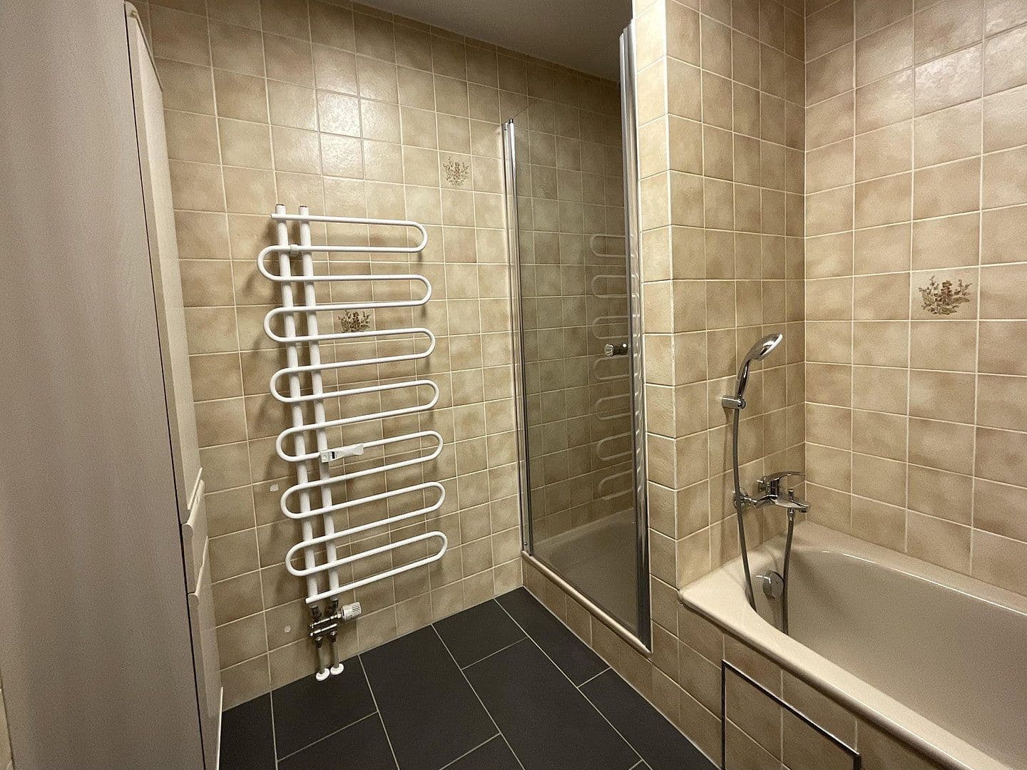 Pronájem bytu 3+1 92 m², Stadtbergen, Bavorsko Pronájem bytu 3+1 92 m², Stadtbergen, Bavorsko