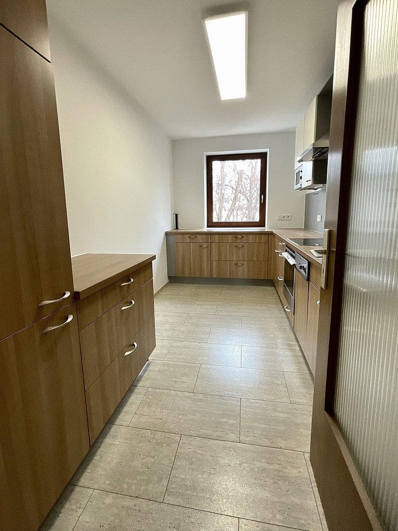 Pronájem bytu 3+1 92 m², Stadtbergen, Bavorsko Pronájem bytu 3+1 92 m², Stadtbergen, Bavorsko