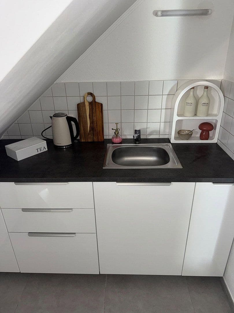 Pronájem bytu 2+1 40 m², Stolberg, Severní Porýní-Vestfálsko Pronájem bytu 2+1 40 m², Stolberg, Severní Porýní-Vestfálsko