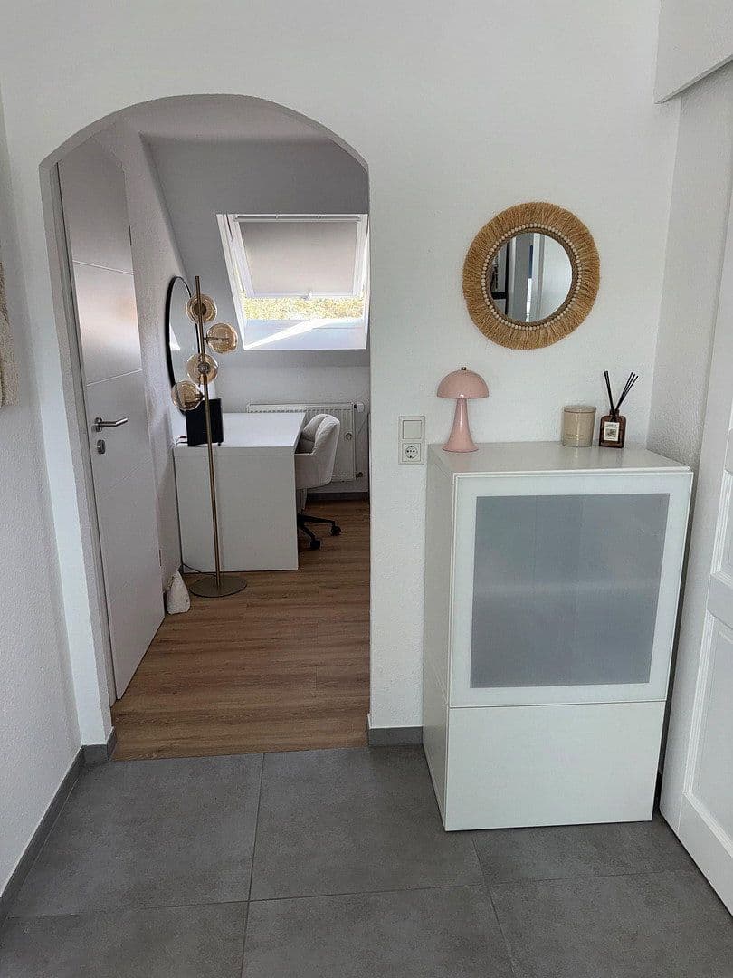 Pronájem bytu 2+1 40 m², Stolberg, Severní Porýní-Vestfálsko Pronájem bytu 2+1 40 m², Stolberg, Severní Porýní-Vestfálsko