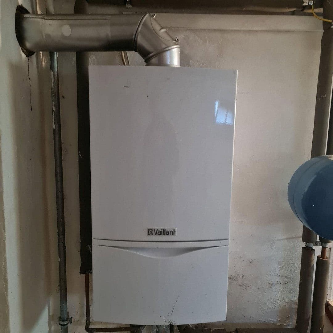 Prodej domu 158 m², pozemek 1.030 m², Hauptstraße 37, Steinbach-Hallenberg, Durynsko Prodej domu 158 m², pozemek 1.030 m², Hauptstraße 37, Steinbach-Hallenberg, Durynsko