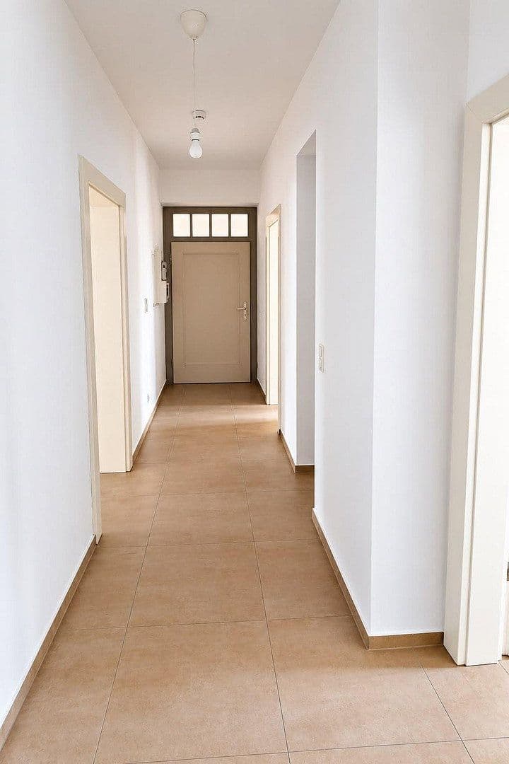 Pronájem bytu 4+1 96 m², Fenitzerstraße 29, Nürnberg, Bavorsko Pronájem bytu 4+1 96 m², Fenitzerstraße 29, Nürnberg, Bavorsko