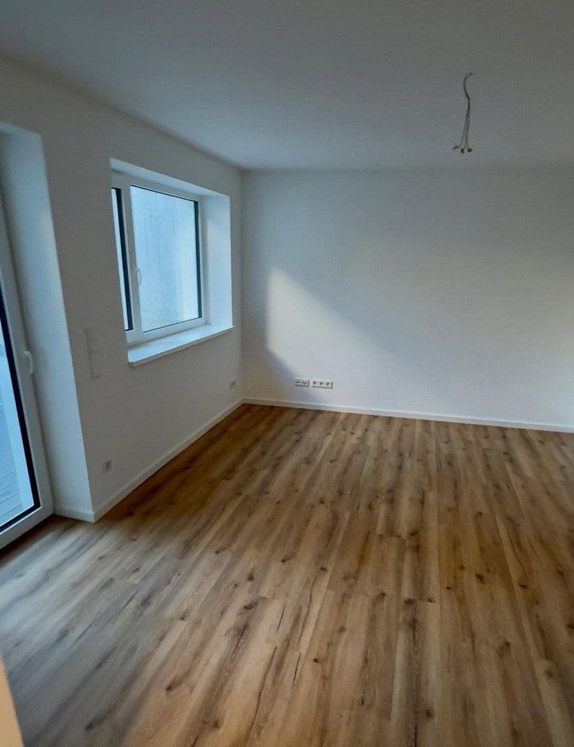 Pronájem bytu 4+1 91 m², Würzburg, Bavorsko Pronájem bytu 4+1 91 m², Würzburg, Bavorsko