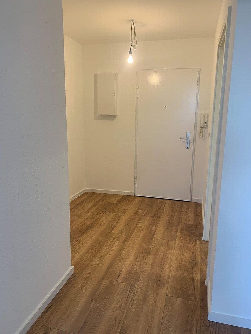 Pronájem bytu 2+1 69 m², Feldbergstr. 12, Heusenstamm, Hessen Pronájem bytu 2+1 69 m², Feldbergstr. 12, Heusenstamm, Hessen