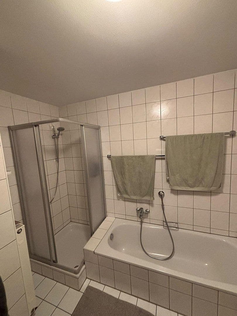 Pronájem bytu 4+1 96 m², Klünersweg 12, Paderborn, Severní Porýní-Vestfálsko Pronájem bytu 4+1 96 m², Klünersweg 12, Paderborn, Severní Porýní-Vestfálsko