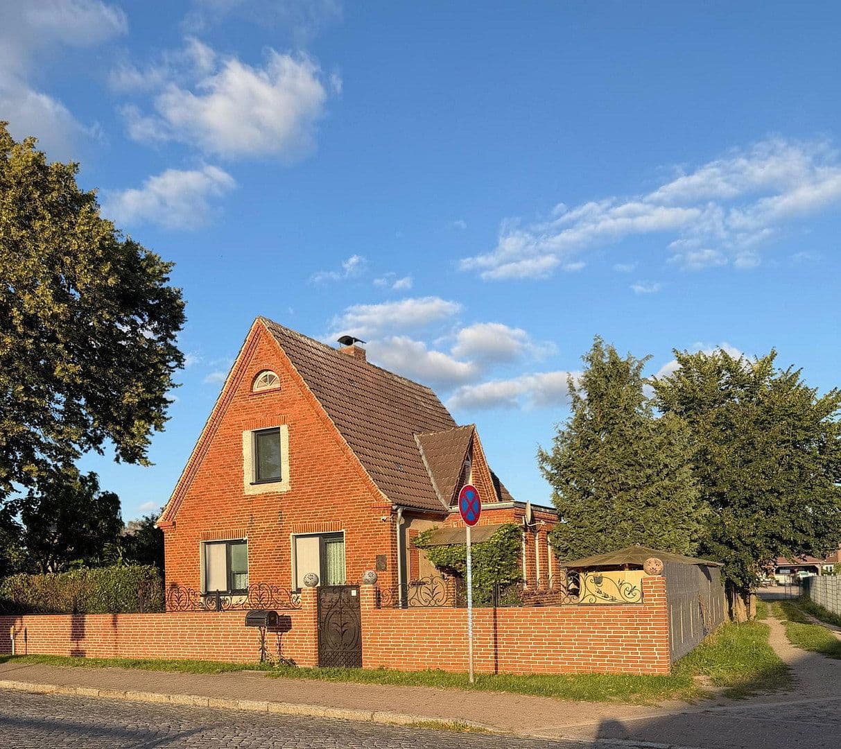 Prodej domu 127 m², pozemek 1.200 m², Rehna, Mecklenburg-Vorpommern Prodej domu 127 m², pozemek 1.200 m², Rehna, Mecklenburg-Vorpommern