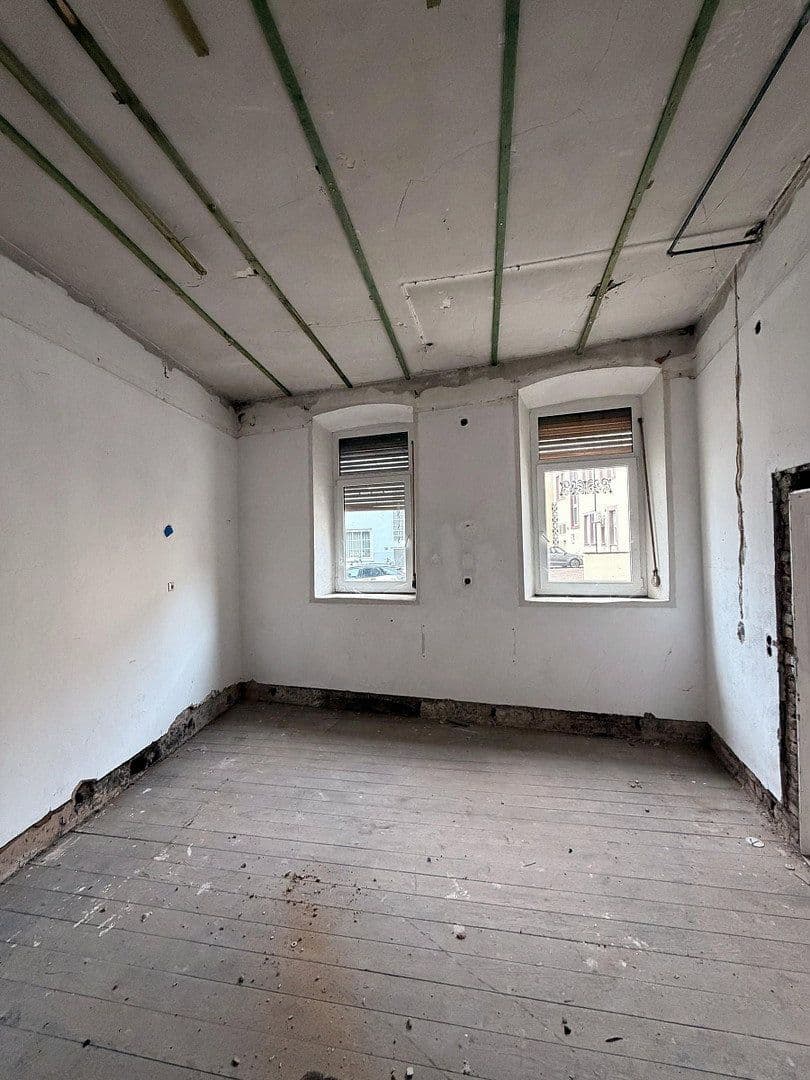 Prodej domu 395 m², pozemek 203 m², Waffenstraße 23, Landau in der Pfalz, Porýní-Falc Prodej domu 395 m², pozemek 203 m², Waffenstraße 23, Landau in der Pfalz, Porýní-Falc