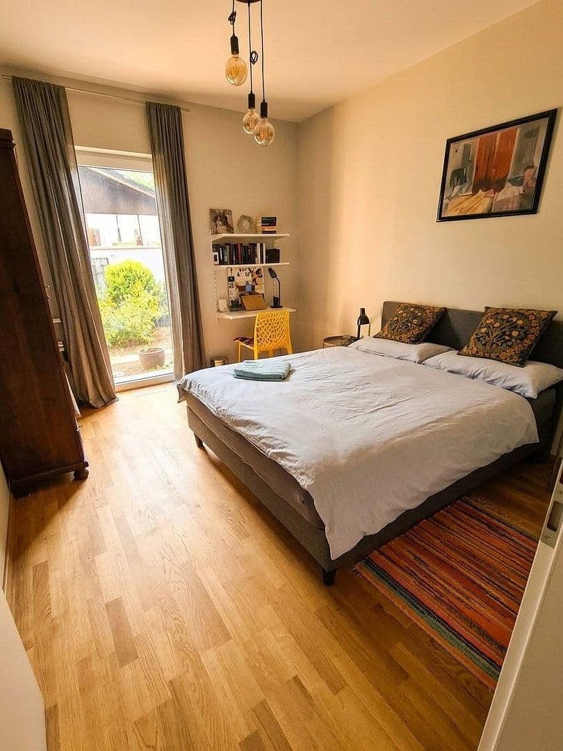 Prodej domu 152 m², pozemek 495 m², Berlin, Berlín Prodej domu 152 m², pozemek 495 m², Berlin, Berlín